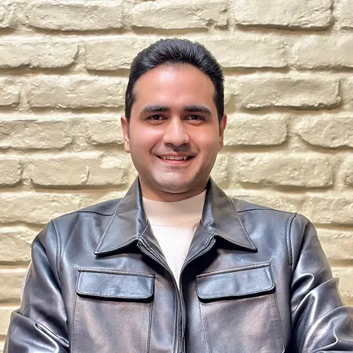 Dr. Reza Aryavand